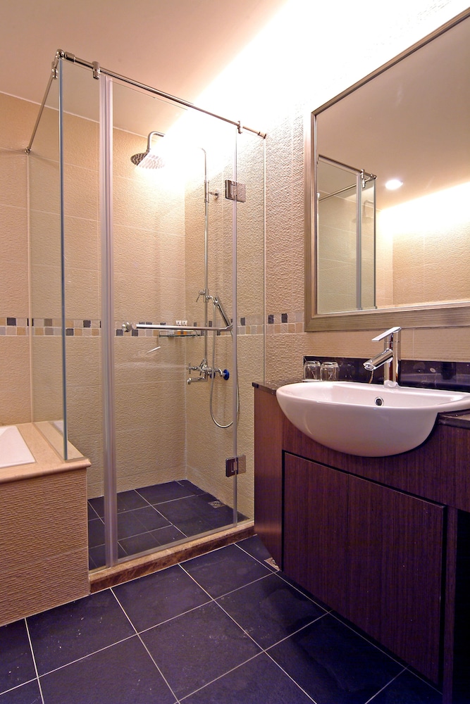 Jingan Classical Inn 32/34