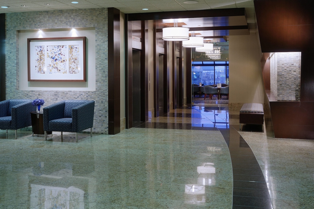 Lobby at Delta Hotels Calgary Airport In Terminal, CALGARY