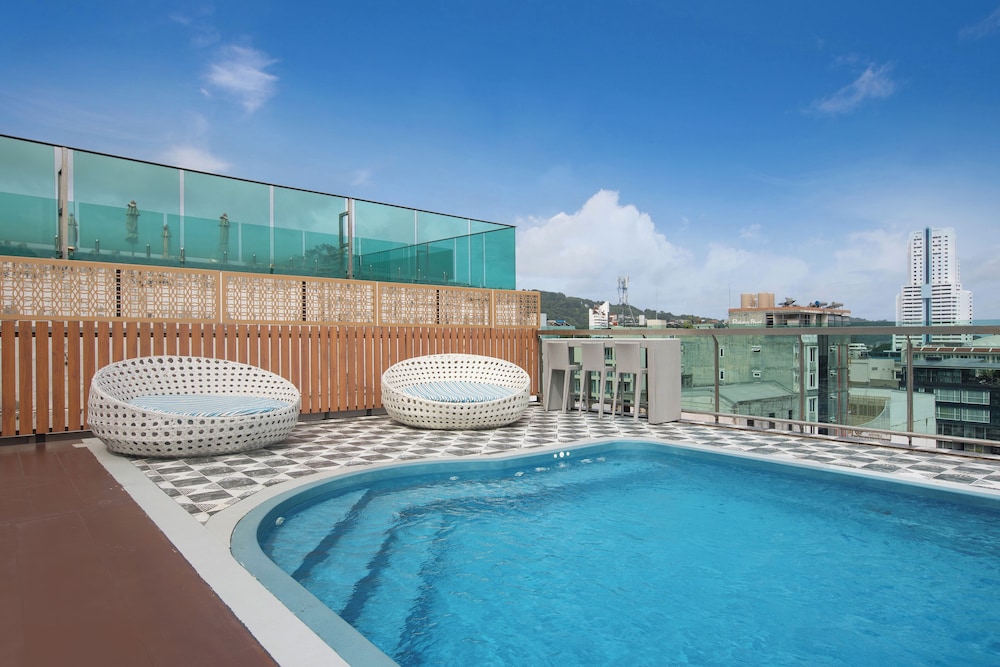 Aspira Central Patong 52/60