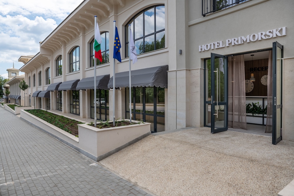 Primorski Hotel 56/64