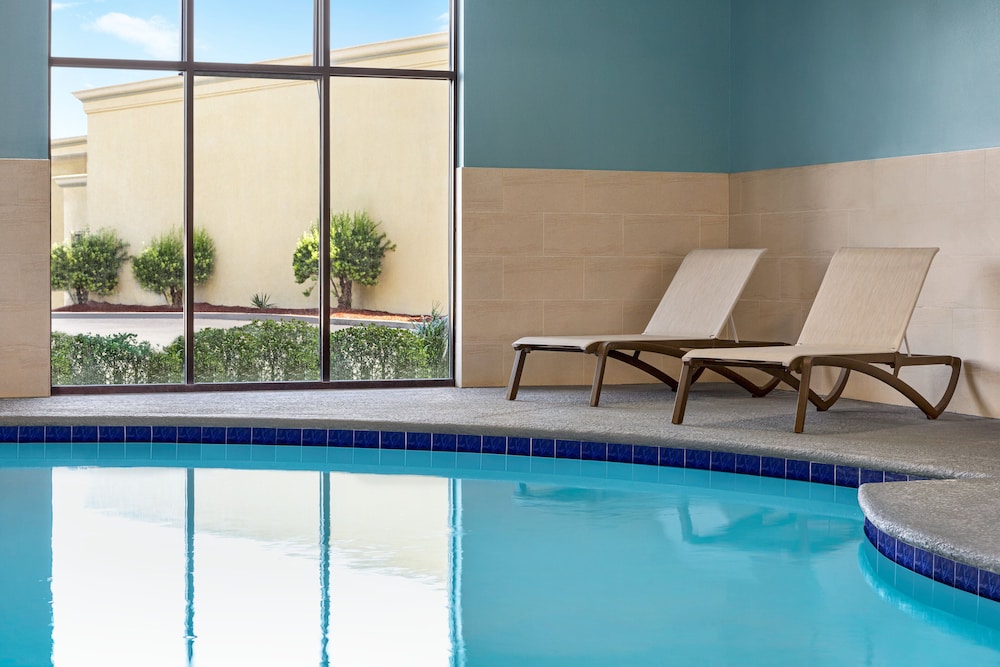Holiday Inn Express Hotel Suites Waycross 1/56