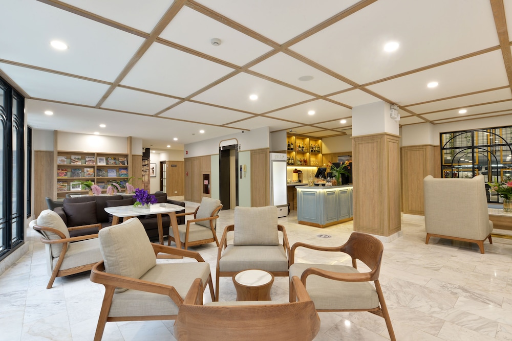 Oakwood Hotel and Residence Bangkok 30/57