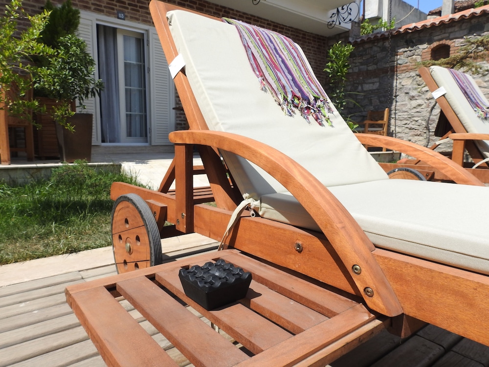 Kucukkoy Hotel 48/50