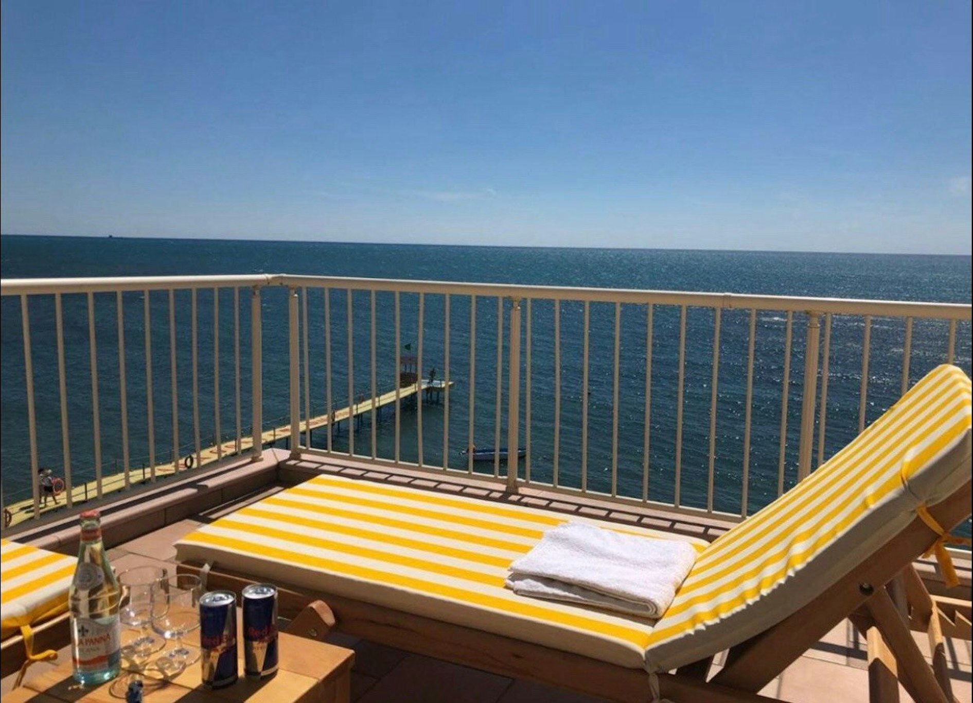 Aragosta Hotel in DURRES