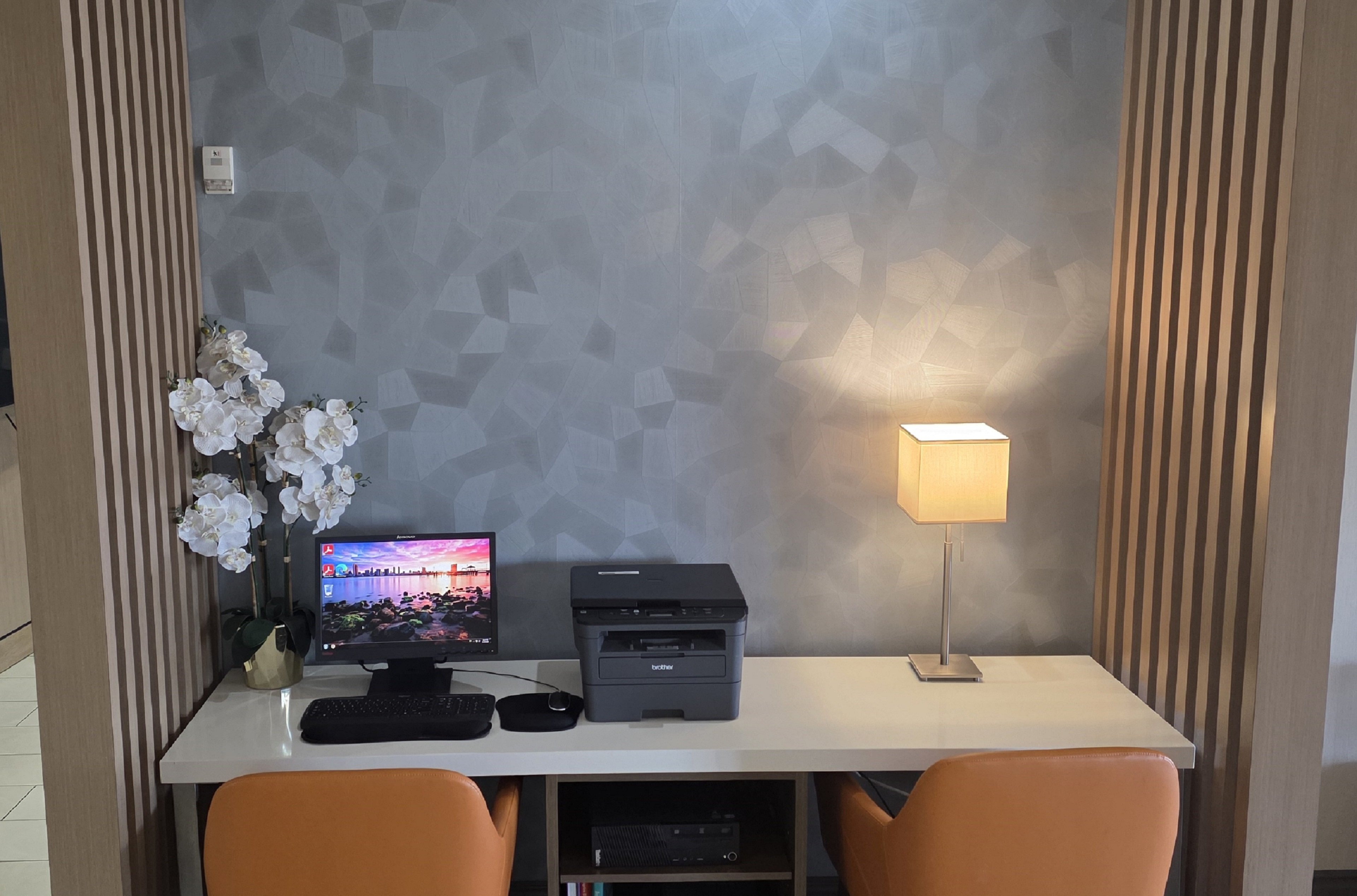 HOLIDAY INN EXPRESS SAN DIEGO SOUTH - CHULA VISTA 62/71
