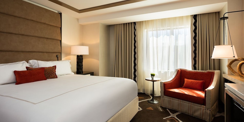 CHUMASH CASINO RESORT 3/34