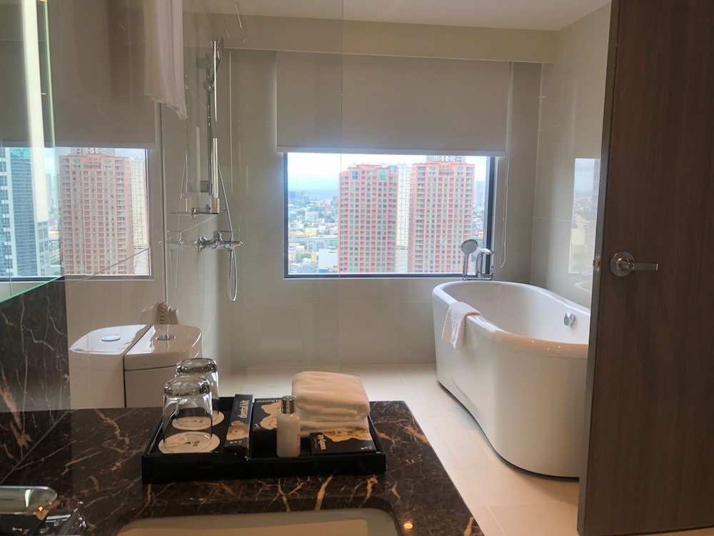 Seda Residences Makati 33/71