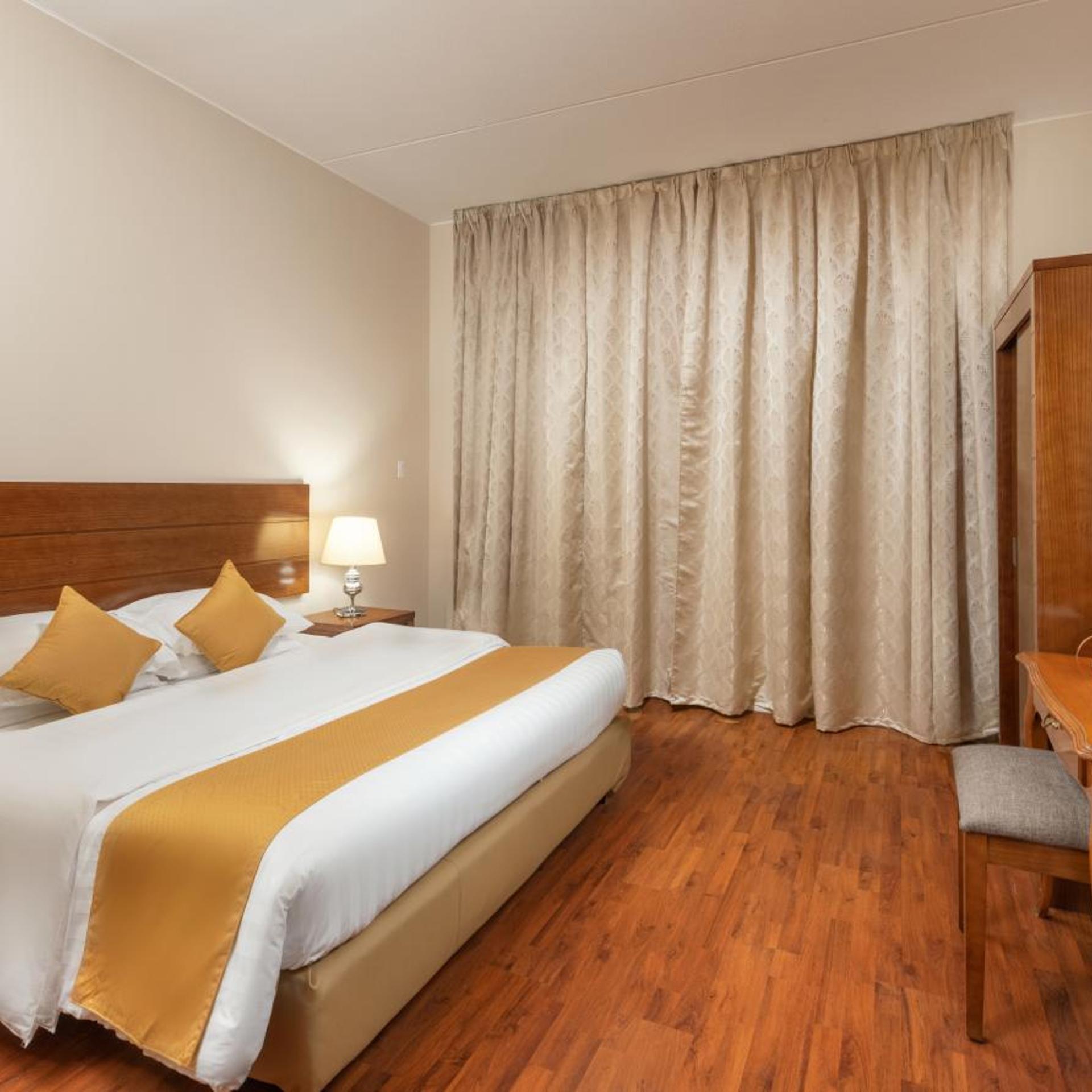 فندق المطار(Airport Hotel) 10/47