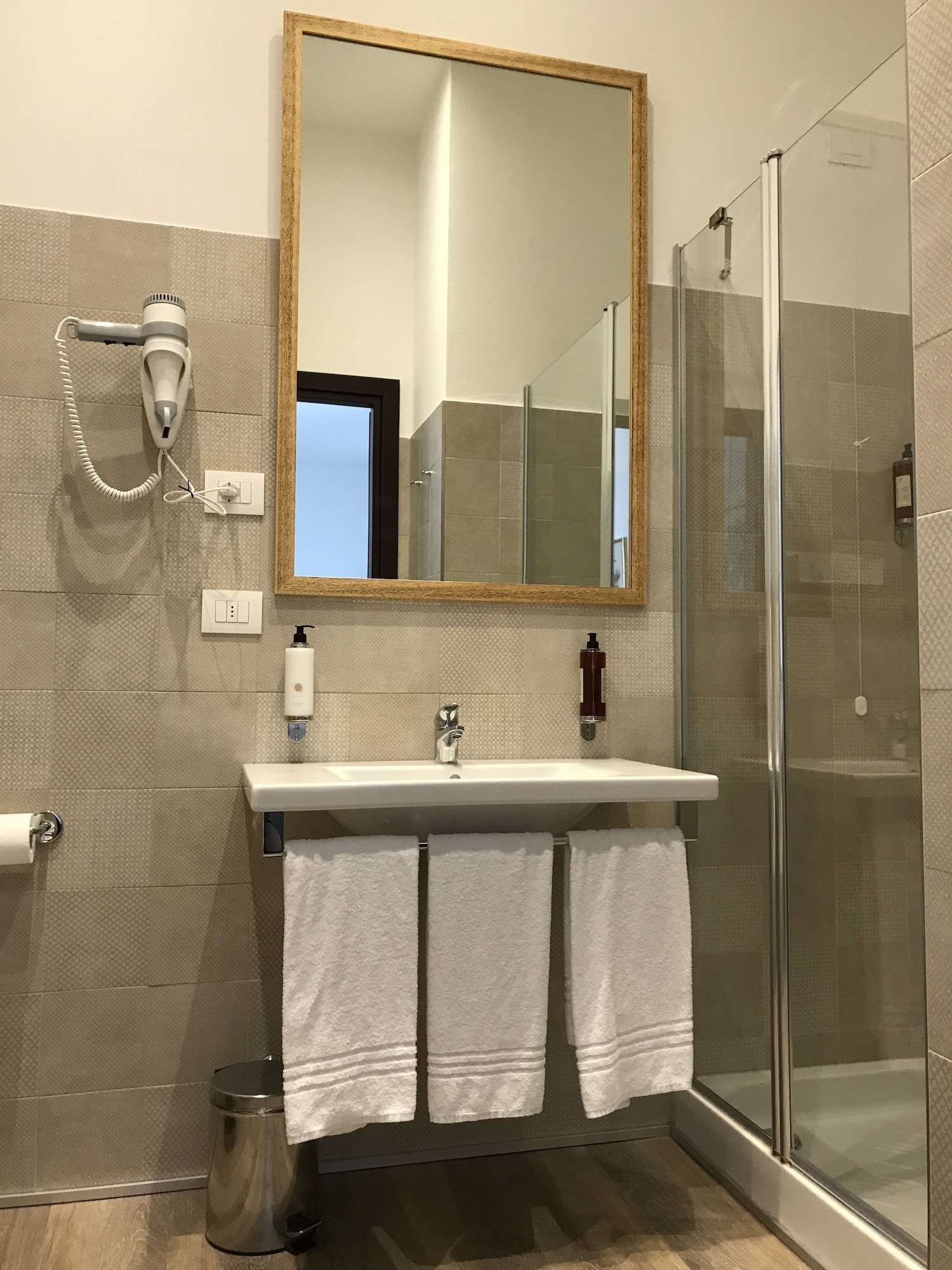 غرفة سوبيريور مزدوجة، Hotel Bernina 9/9