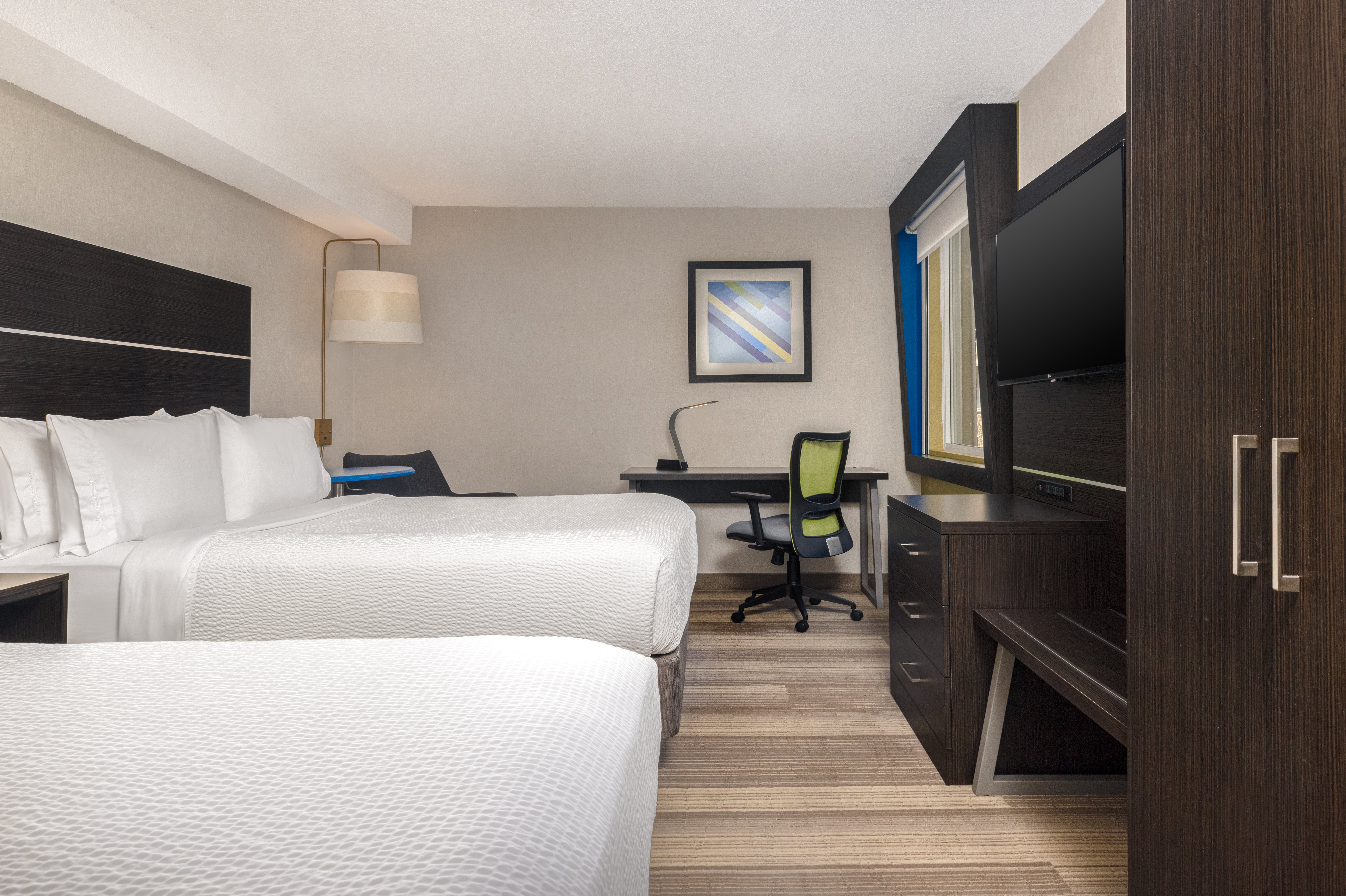 Holiday Inn Express Windsor Waterfront 19/77