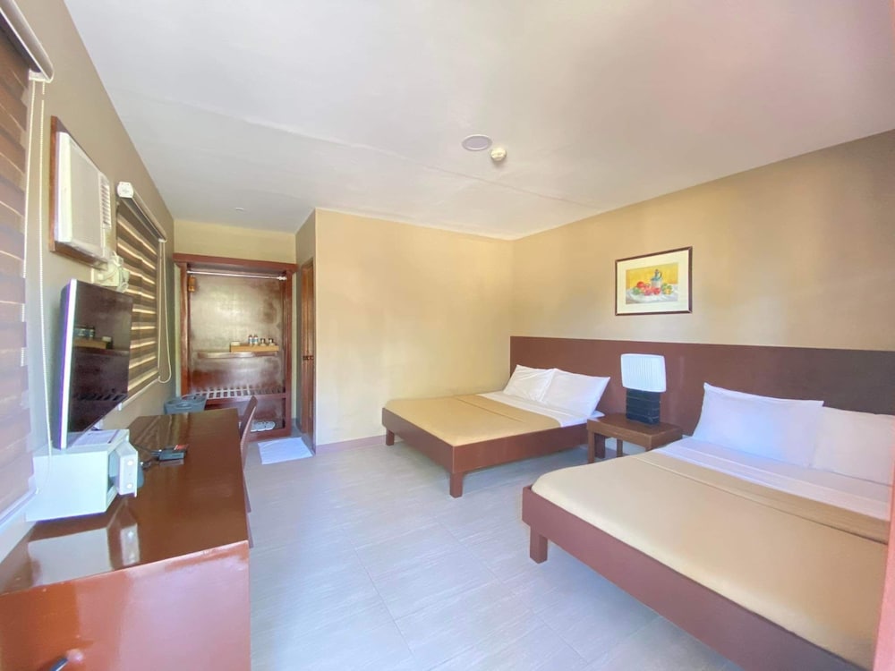 Anaya Beach Resort 10/31