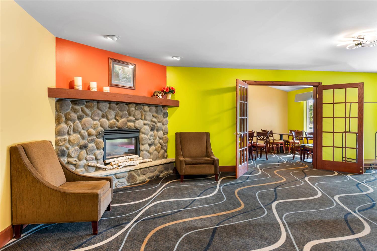 Econo Lodge Inn & Suites Eau Claire South 6/33