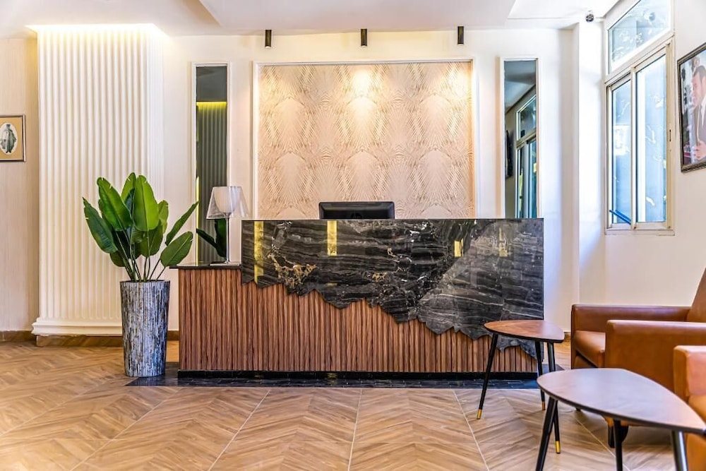 HOTEL LES AMBASSADEURS 写真3