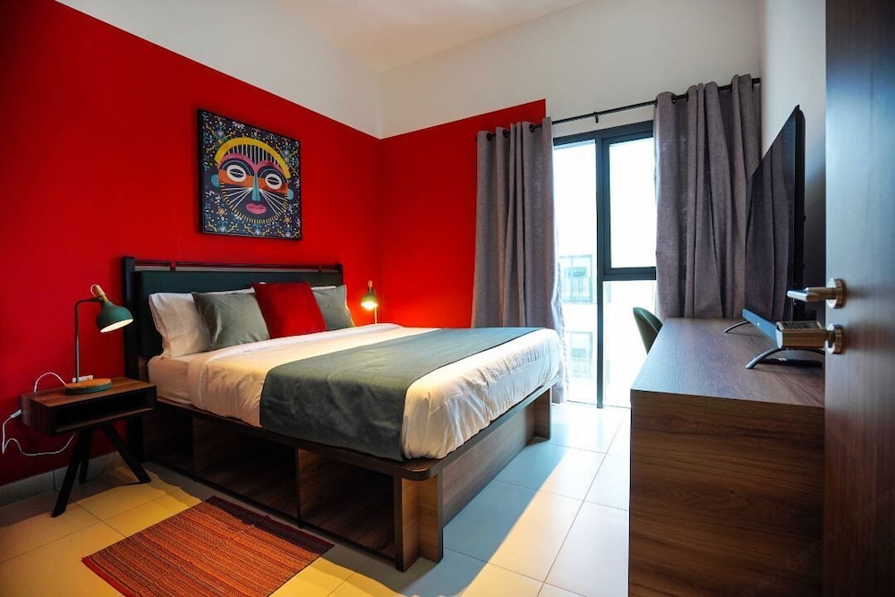 ECONOMY, APARTMENT