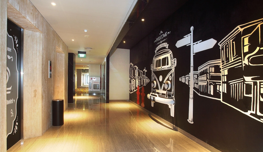 CABIN HOTEL 22/40