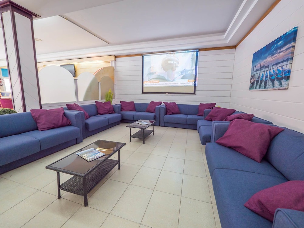 Golden Sand Hotel 24/47