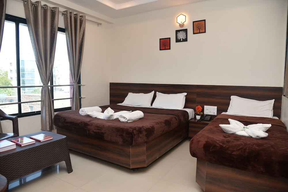 Hotel Disha Palace 26/69