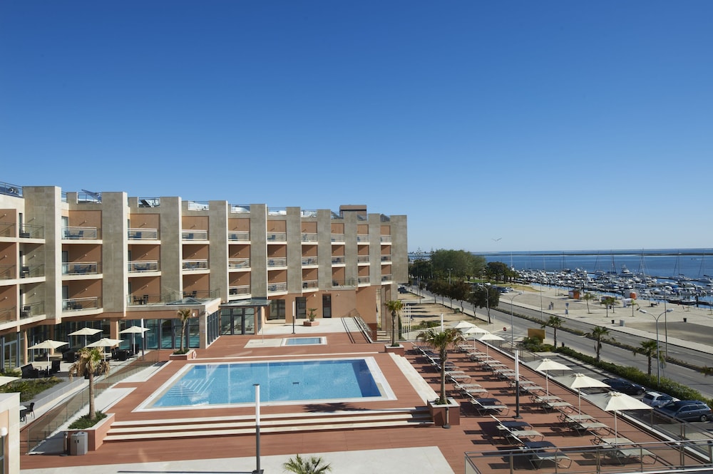 Real Marina Hotel & Spa 1/83