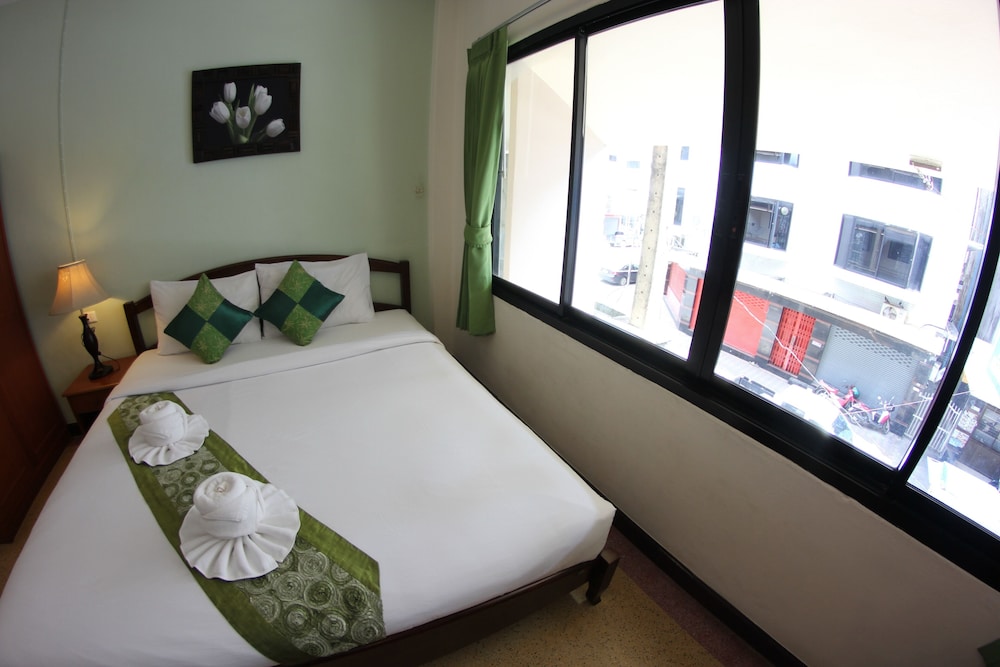 My Place At Surat Hotel 18/63