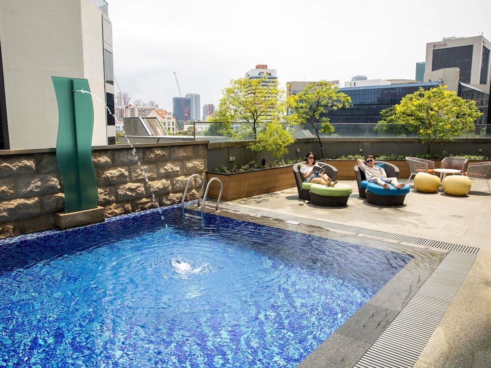 Ibis Styles Singapore Albert 19/48