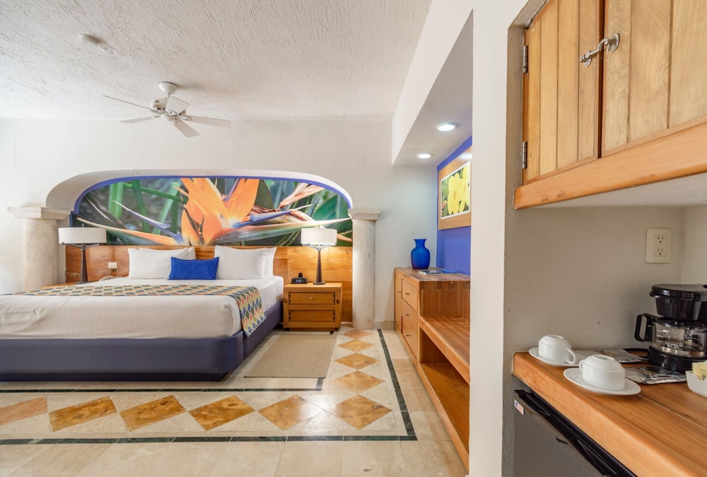 OMNI PUERTO AVENTURAS BEACH RESORT 12/53