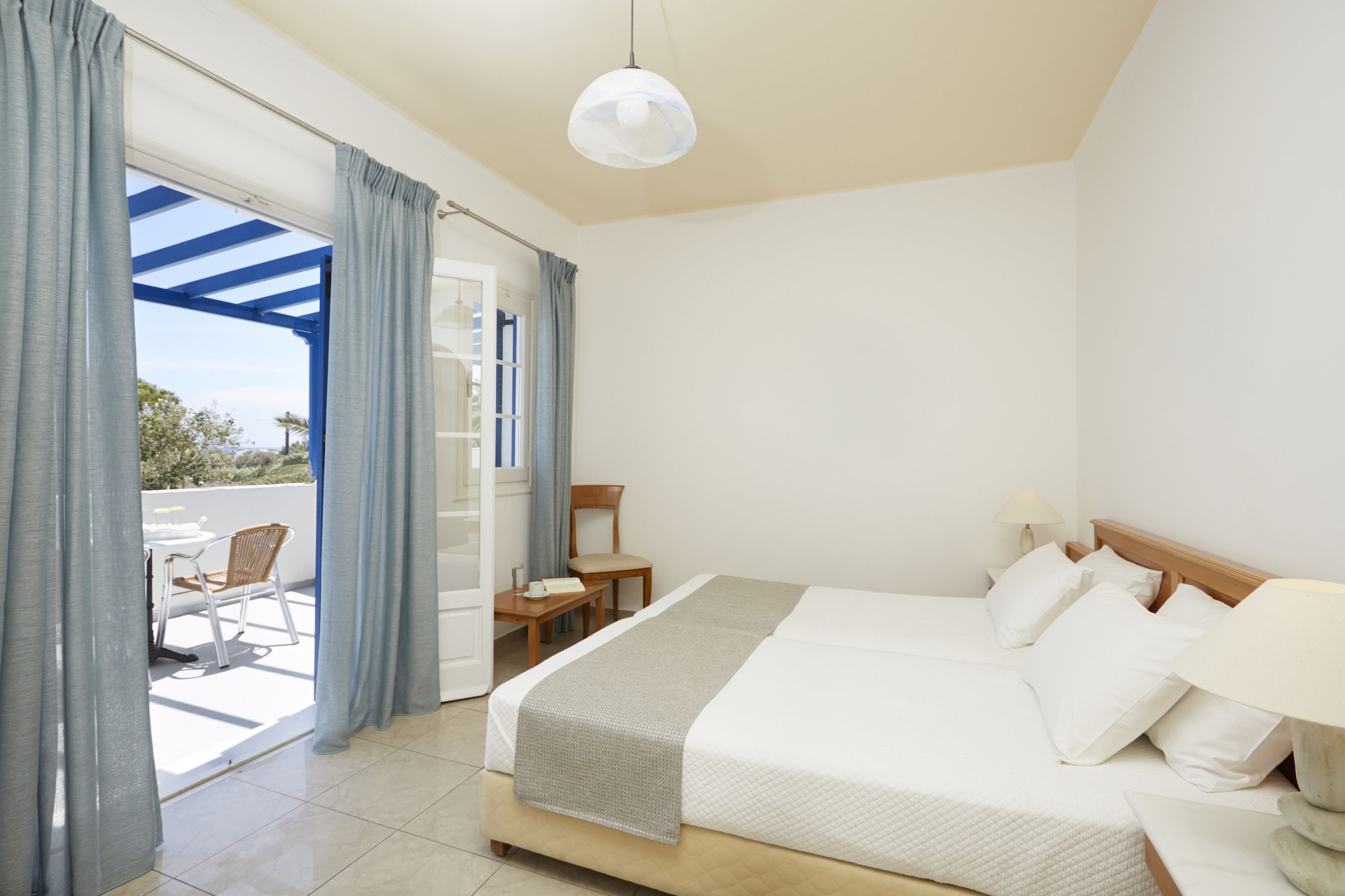 SUPERIOR, DOUBLE BED, GARDEN VIEW