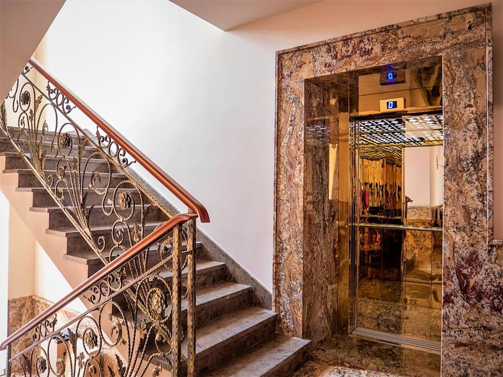 Hotel Boka 8/50