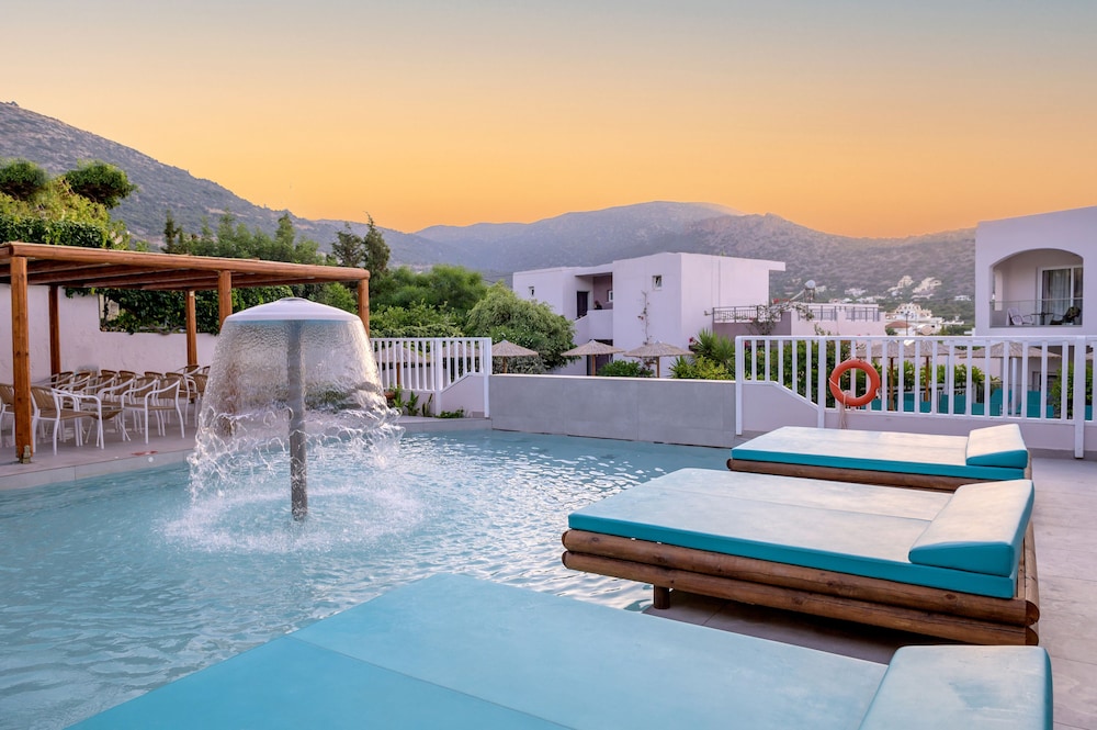 Katrin Hotel and Bungalows 45/50