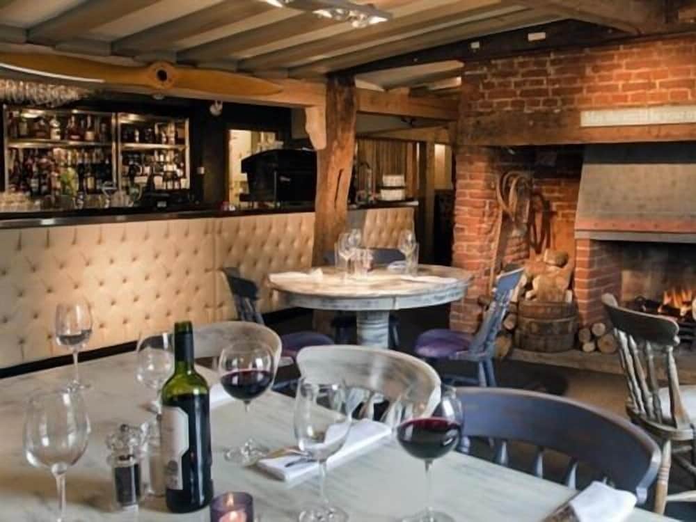 The Blue Anchor 22/49