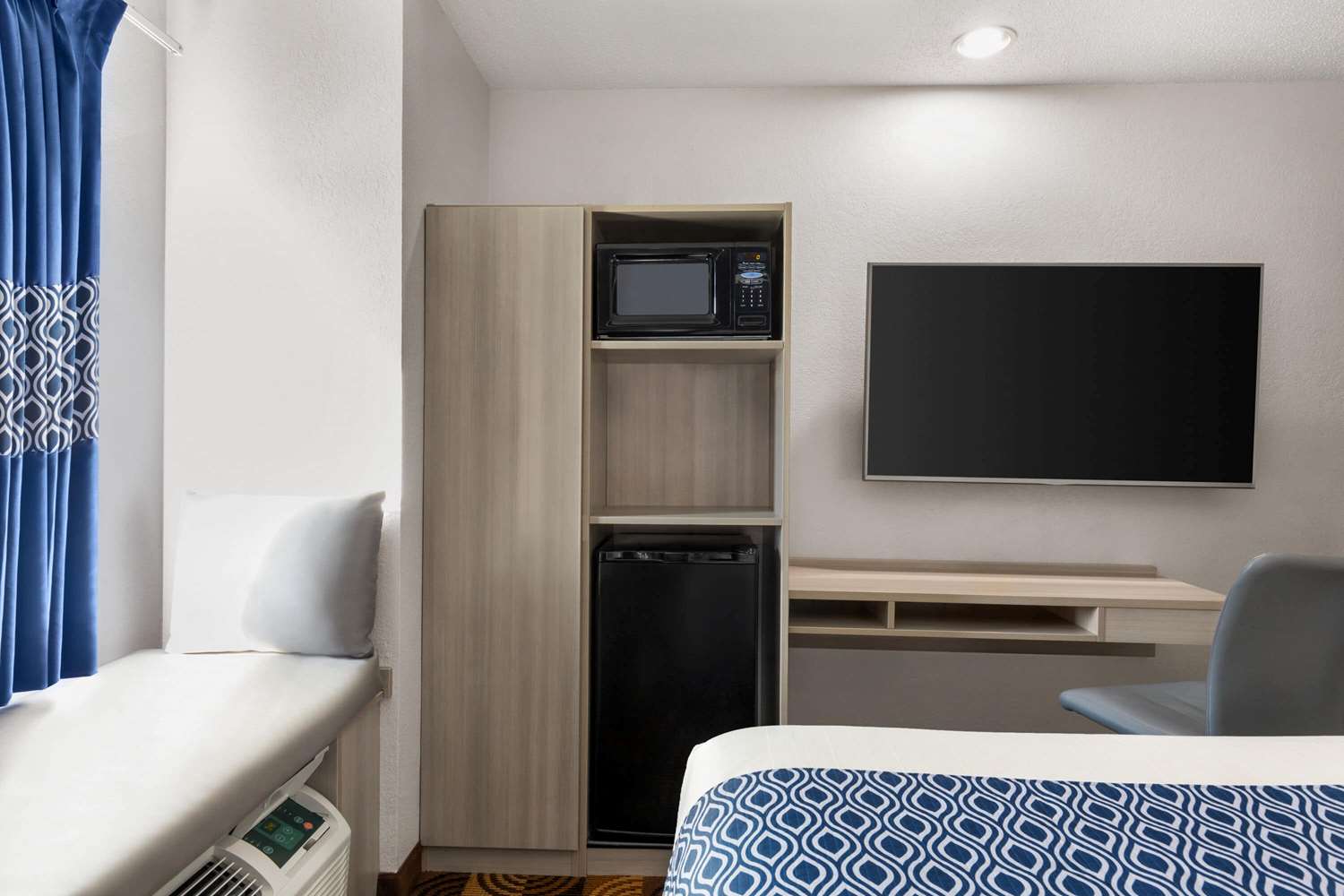 Microtel Inn Suites By Wyndham Lincoln 52/57