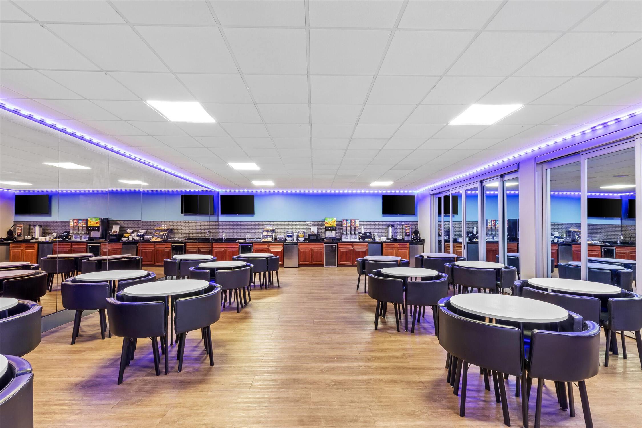 Days Inn By Wyndham Liberty 29/41