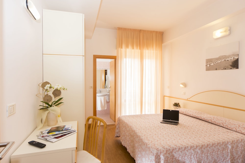 Hotel Silvia 7/36