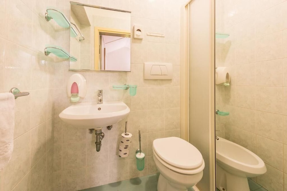 Hotel Stefania 34/36