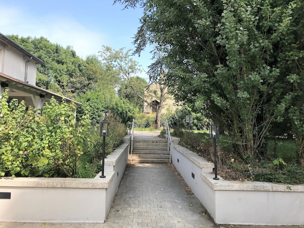 surroundings