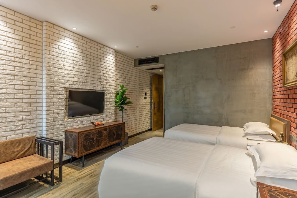 Shanghai Vintage Hotel Disneyland Branch 22/50
