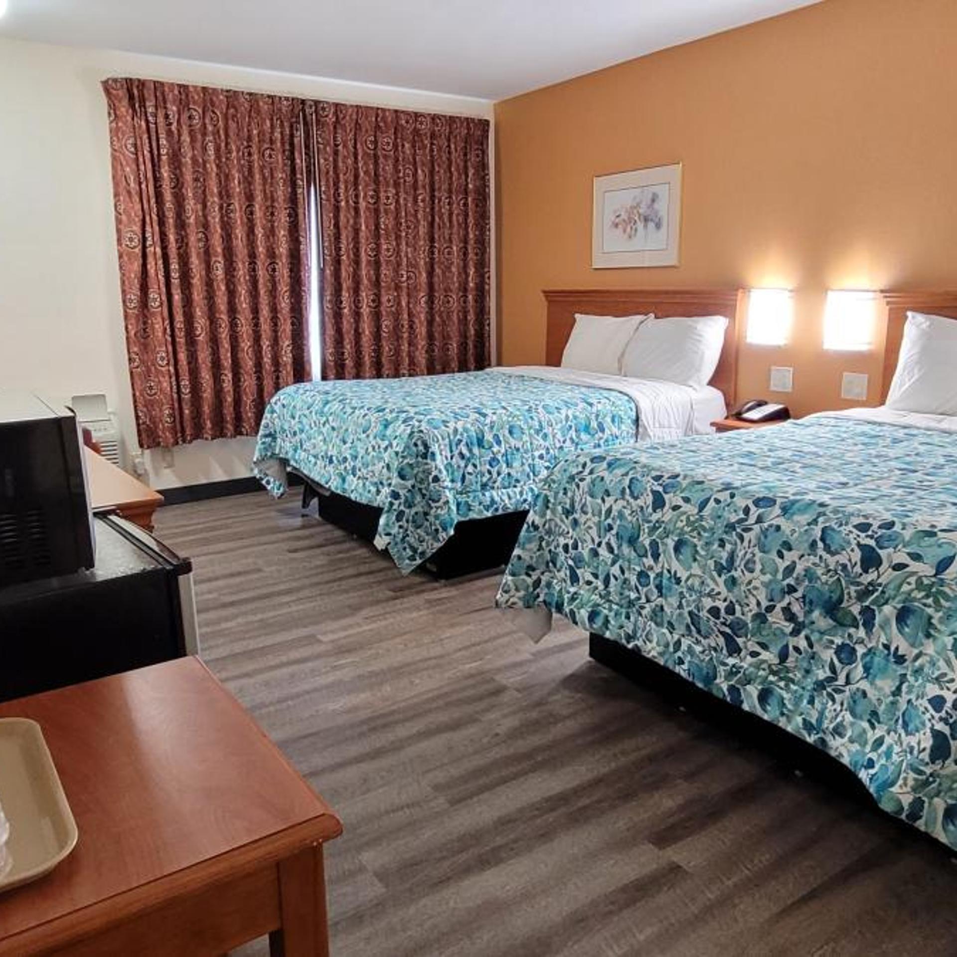 Harvey's Motel SDSU La Mesa San Diego 7/44