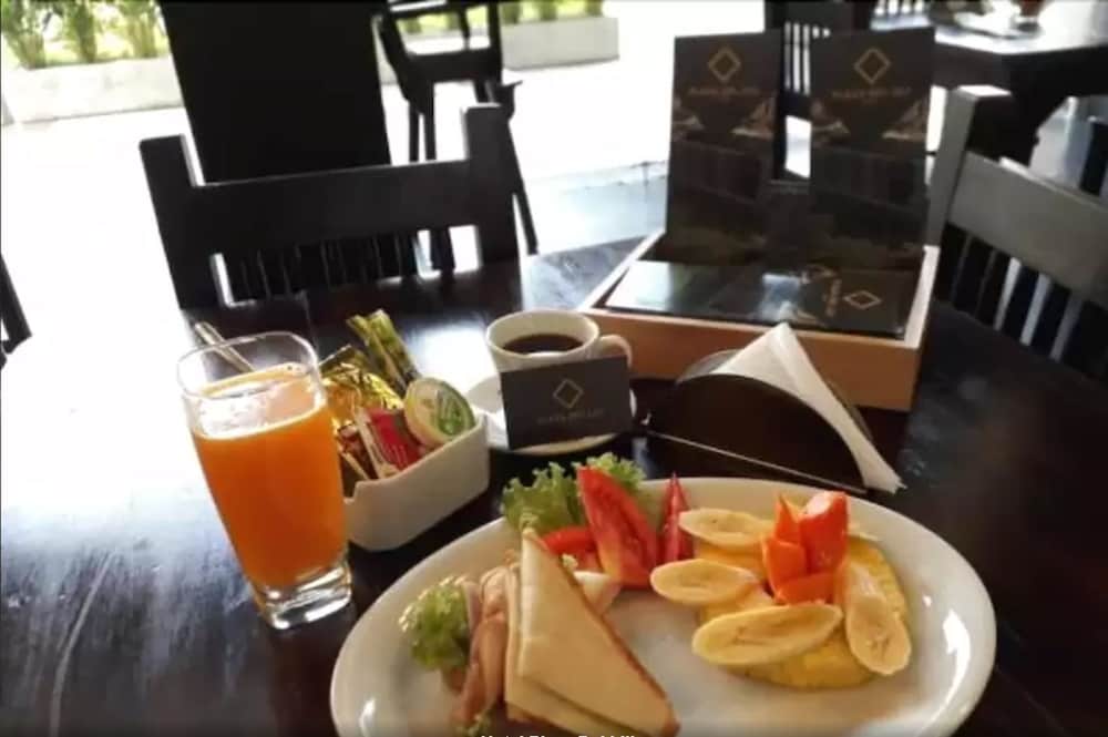 Hotel Plaza del Lili 44/60