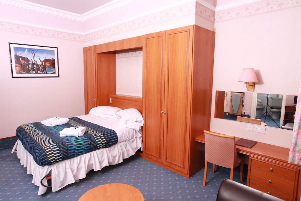 The Russell Hotel 21/50