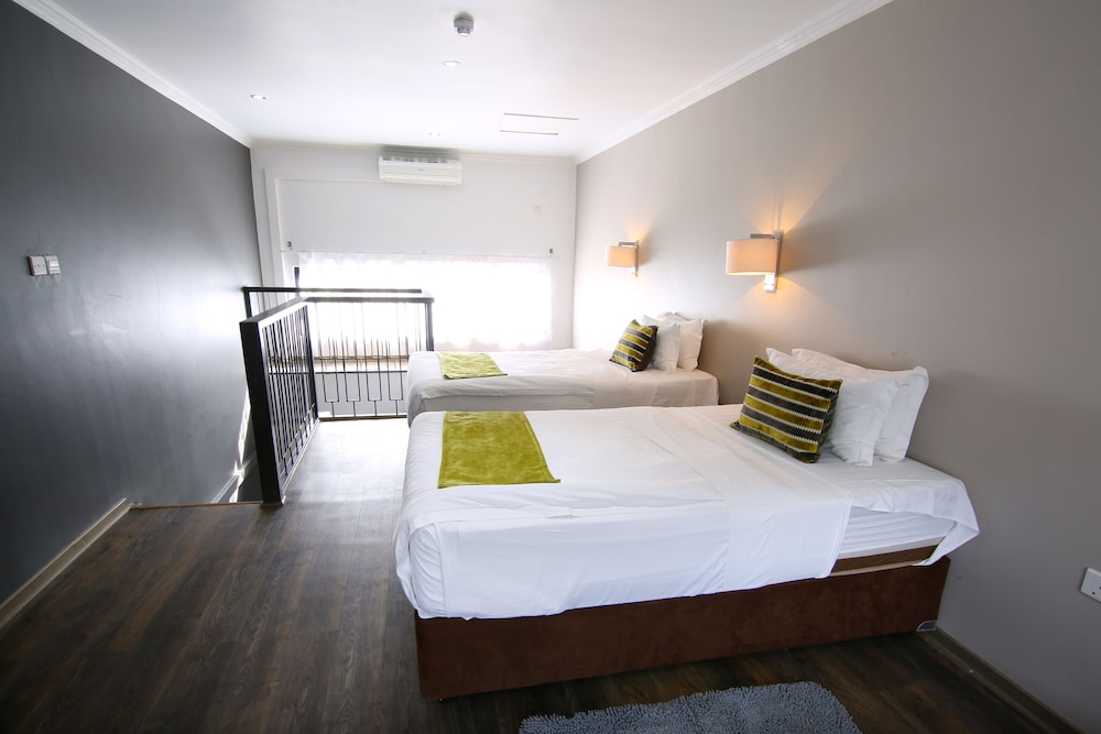 Travelodge Kasane 23/67