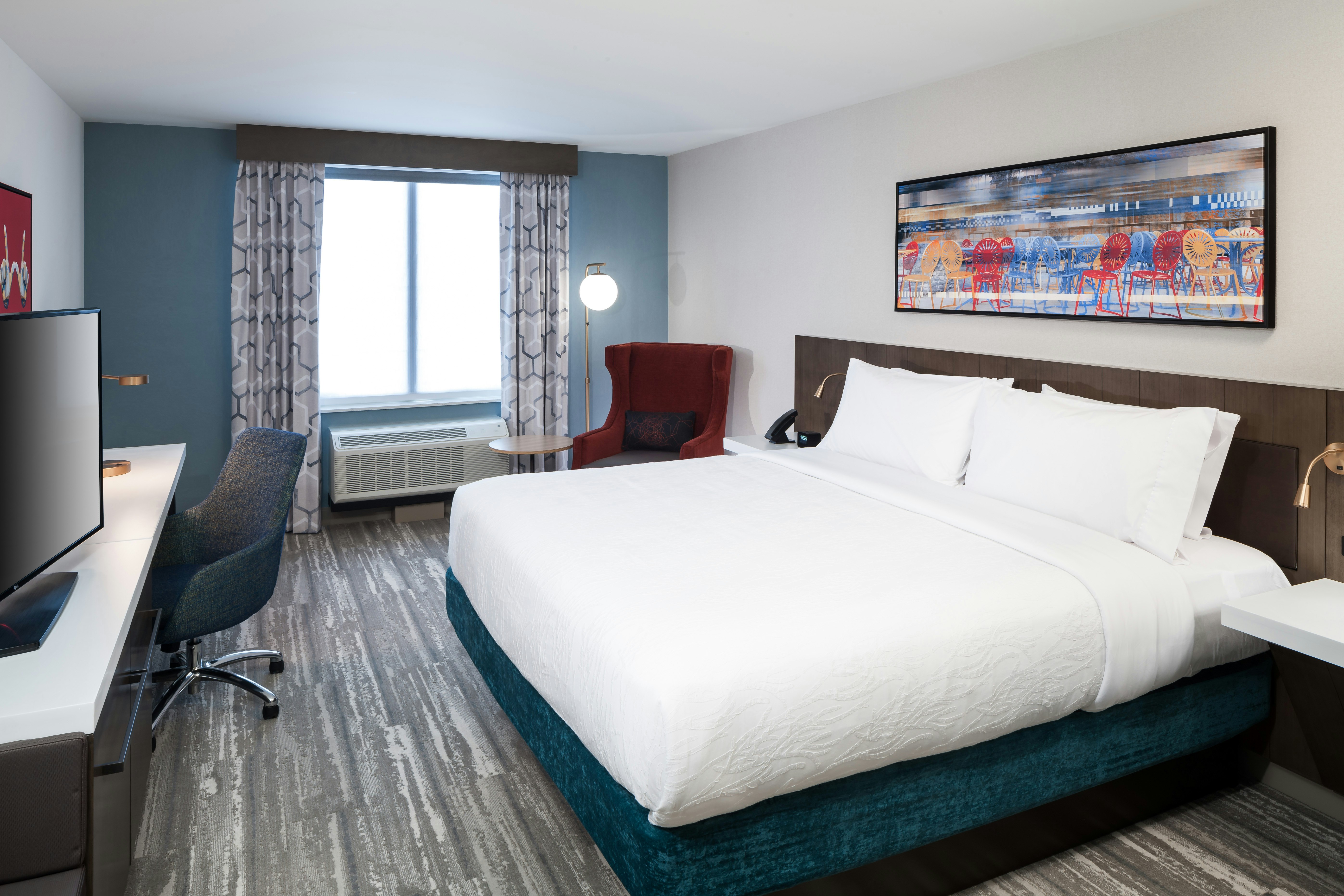 ROOM, KING BED