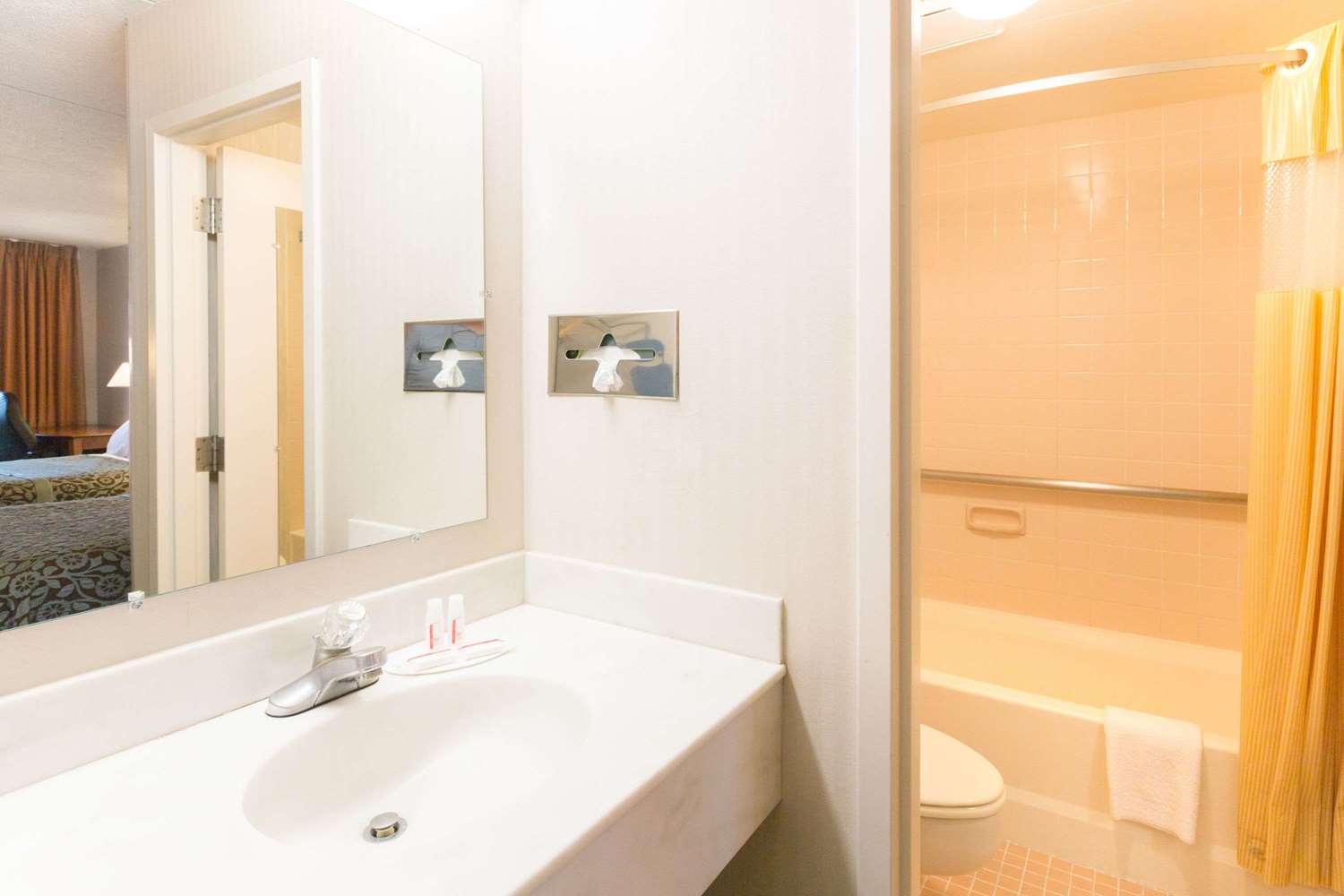 Days Inn by Wyndham Richmond 5/6