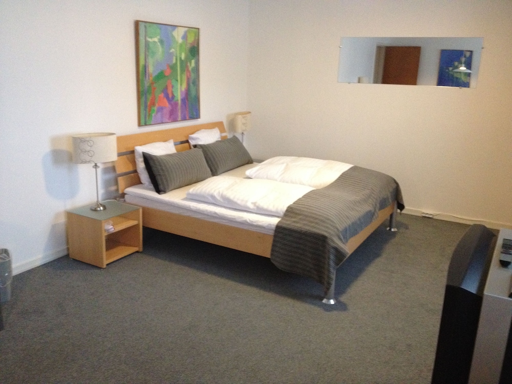 Ostergaards Hotel 11/75