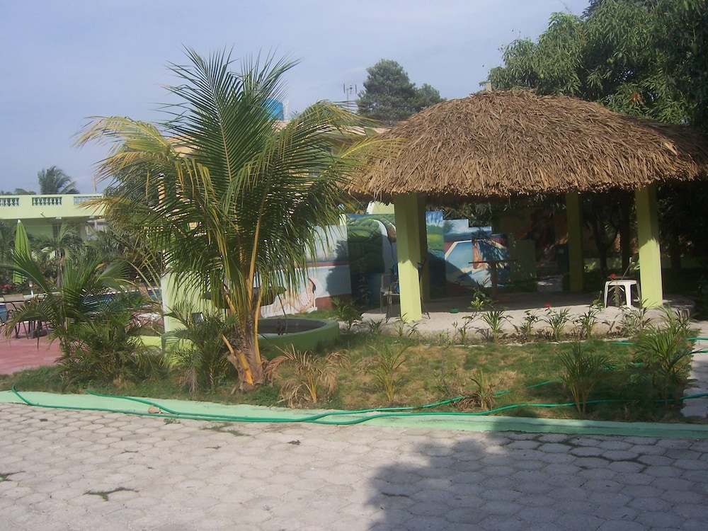 La Cayenna Hôtel Et Restaurant 25/39