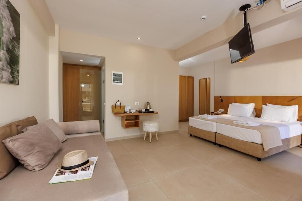 Malia Bay Beach Hotel And Bungalows 25/71