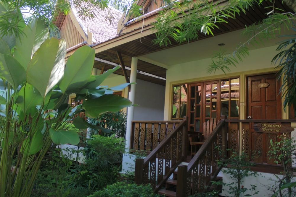 Bangtao Village Resort 4/60