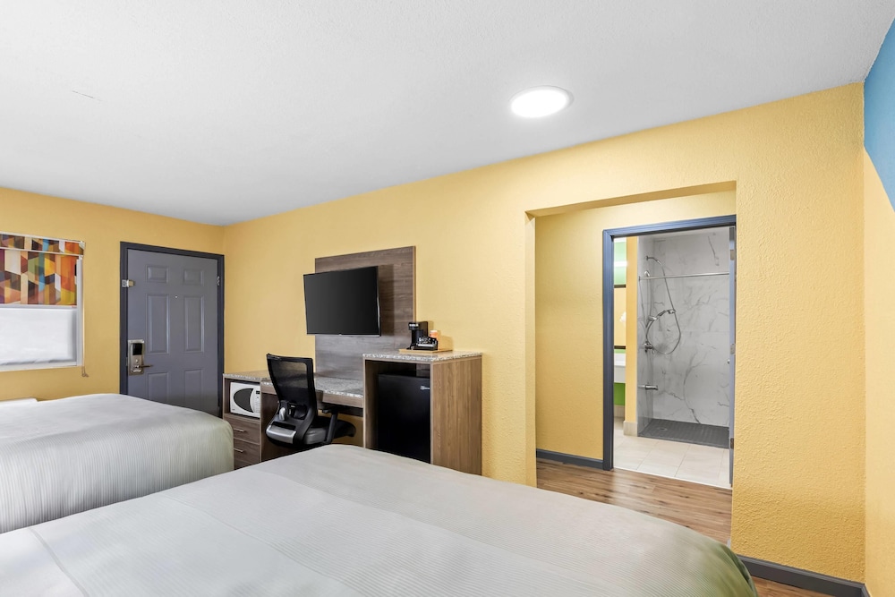 Quality Inn & Suites East Point - Atlanta Area 13/43