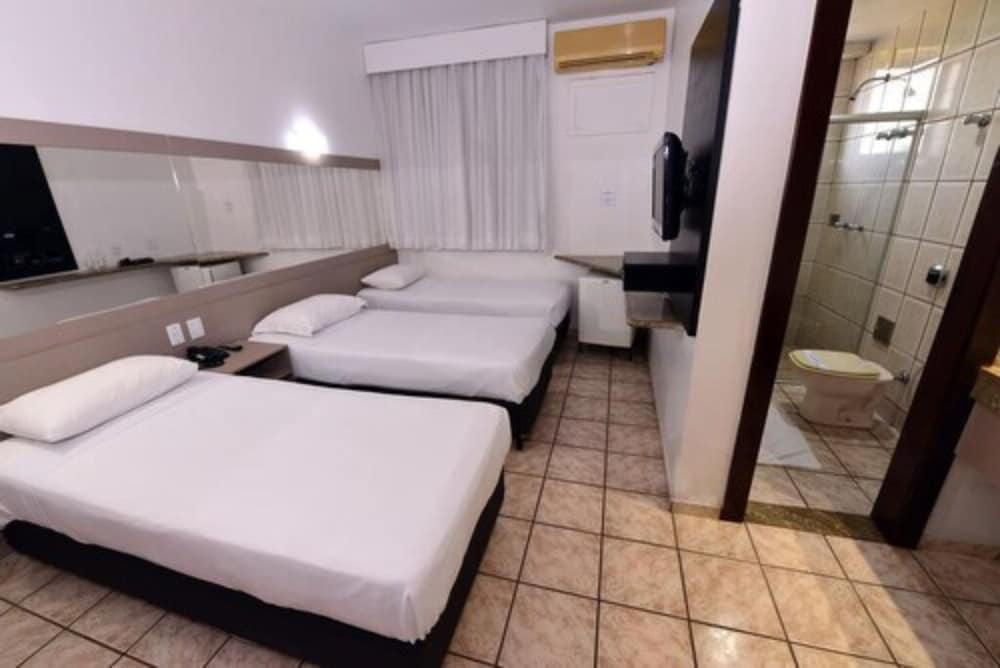 PANORAMA TOWER HOTEL 18/54