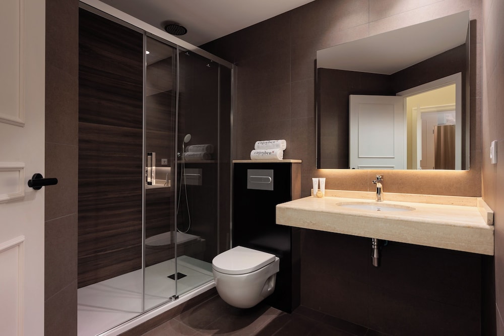 Enjoybcn Miro Apartments 49/50