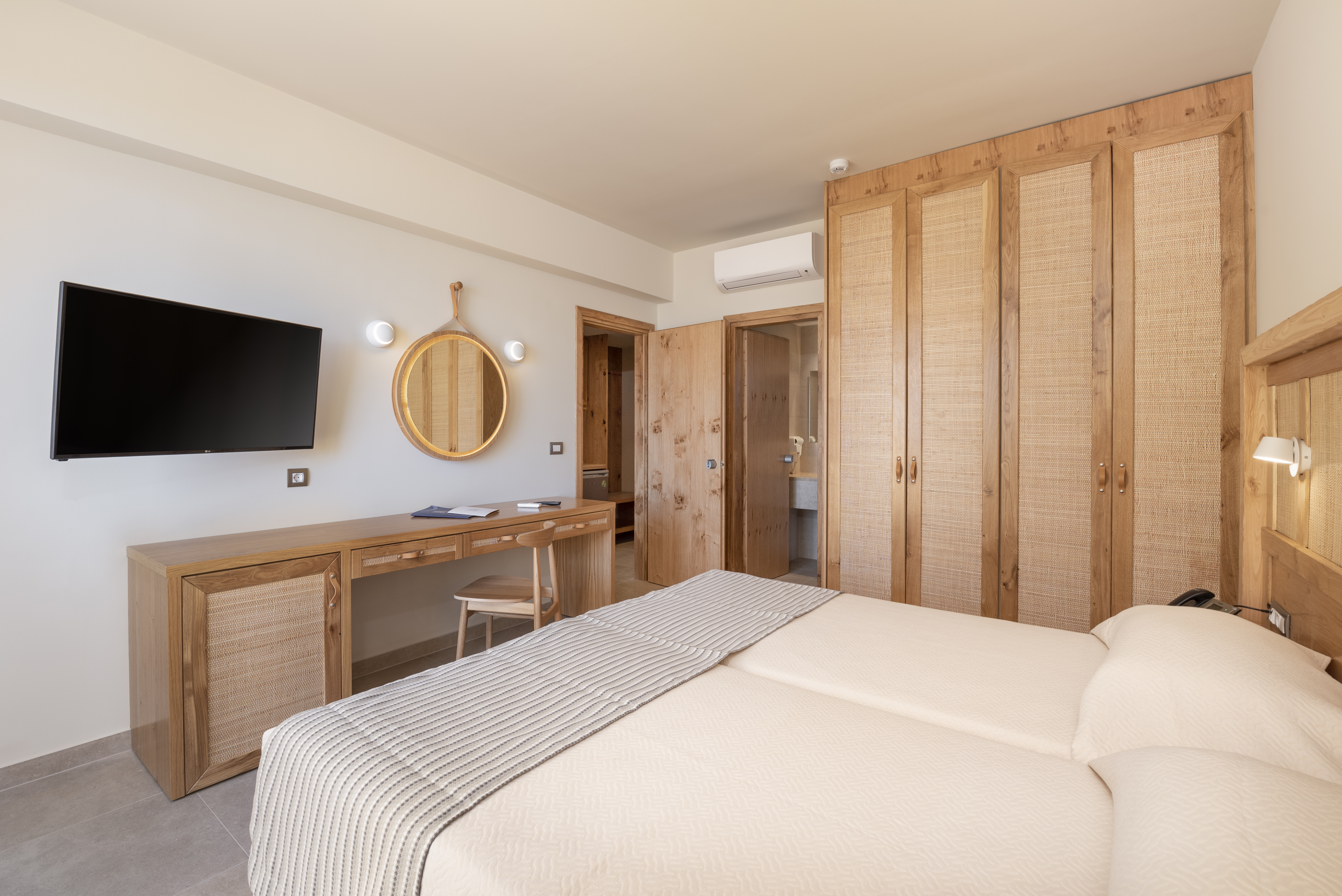 Horizon Beach Resort 13/50