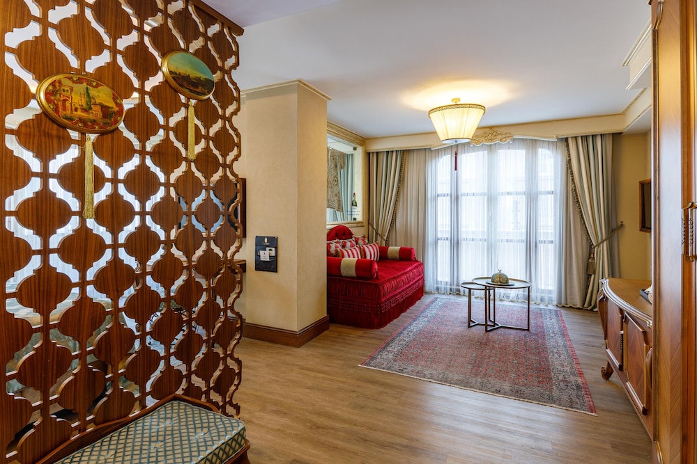 Romance Istanbul Hotel 53/75
